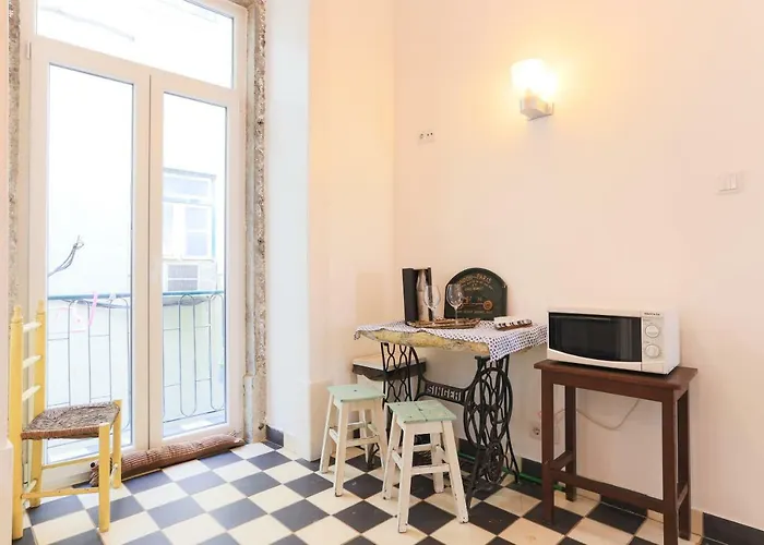 Apartment Secret & Charming Baixa 4 Bedroom *