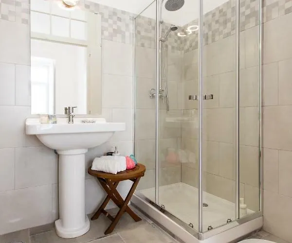 Апартаменты Secret & Charming Baixa 4 Bedroom *