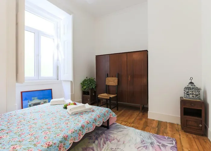 Апартаменты Secret & Charming Baixa 4 Bedroom