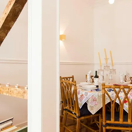 아파트 Secret & Charming Baixa 4 Bedroom